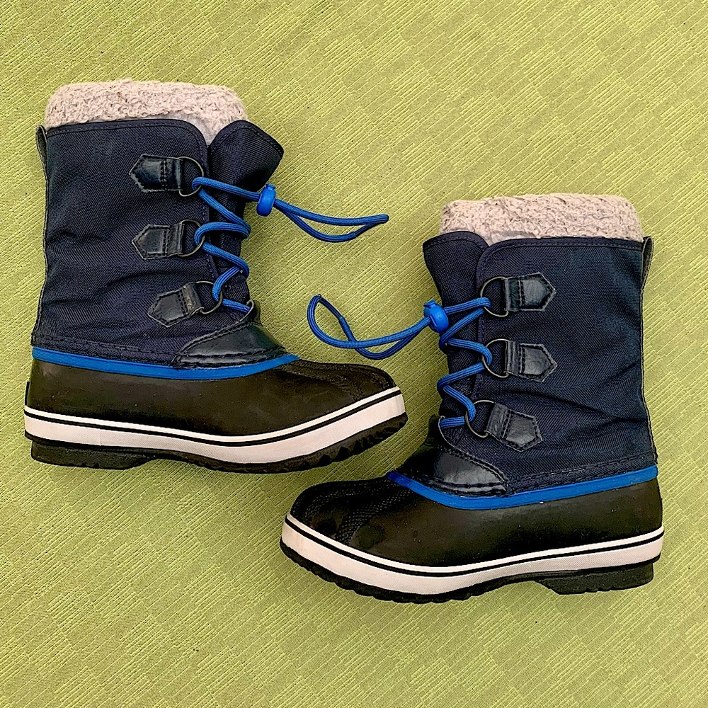 Kids Sorel boots - Size 2 (little kid) - navy/blue
